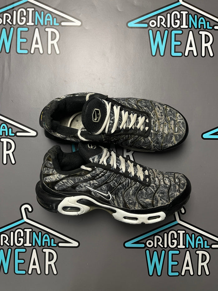 Nike Air Max Plus “Shattered Ice”
