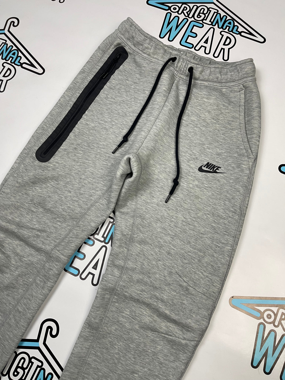Nike Tech Fleece 2024 Тренерка &mdash; Слика 3 од 4