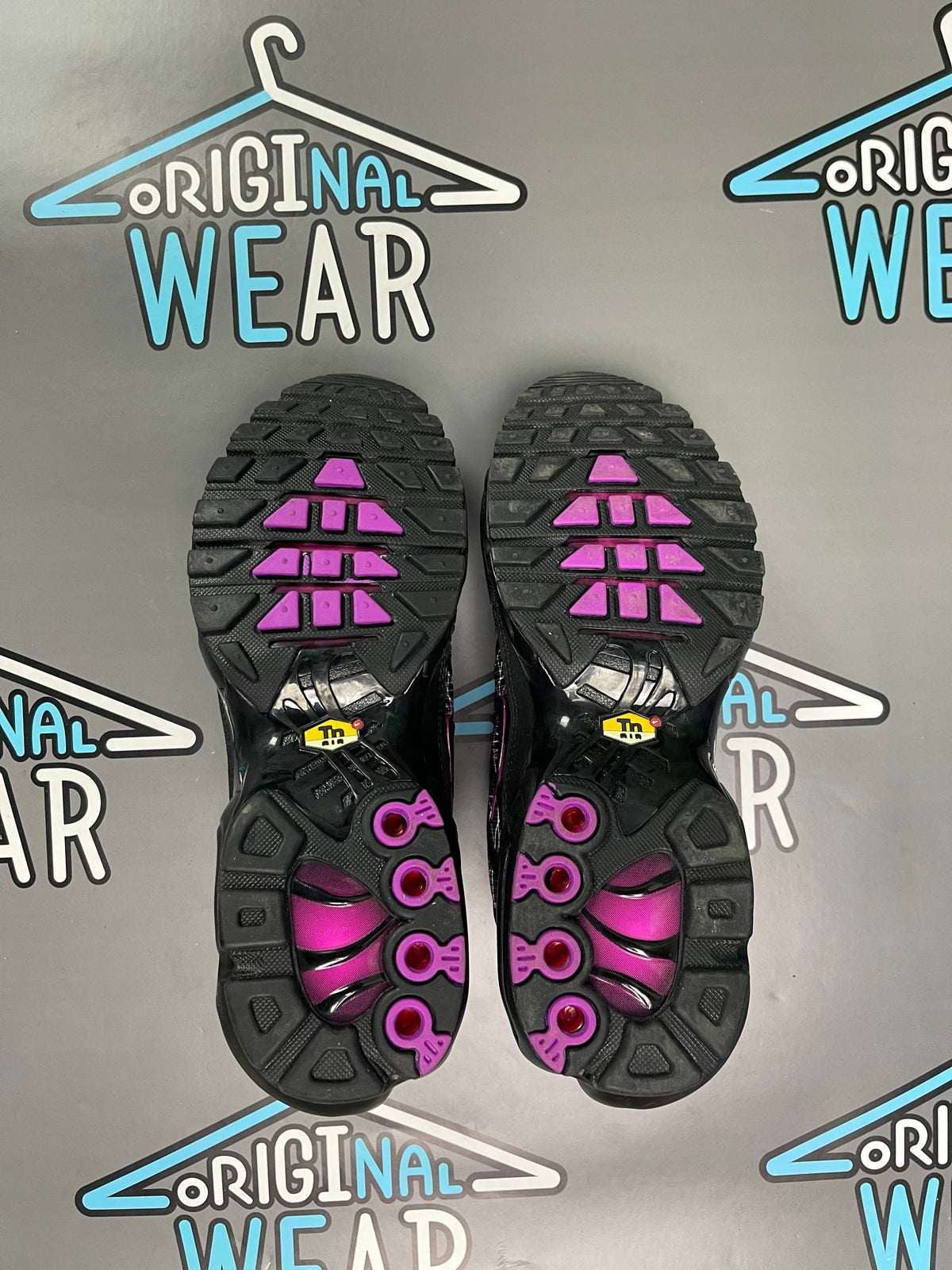 Nike AirMax TN “Shattered Glass” Патики &mdash; Слика 4 од 5