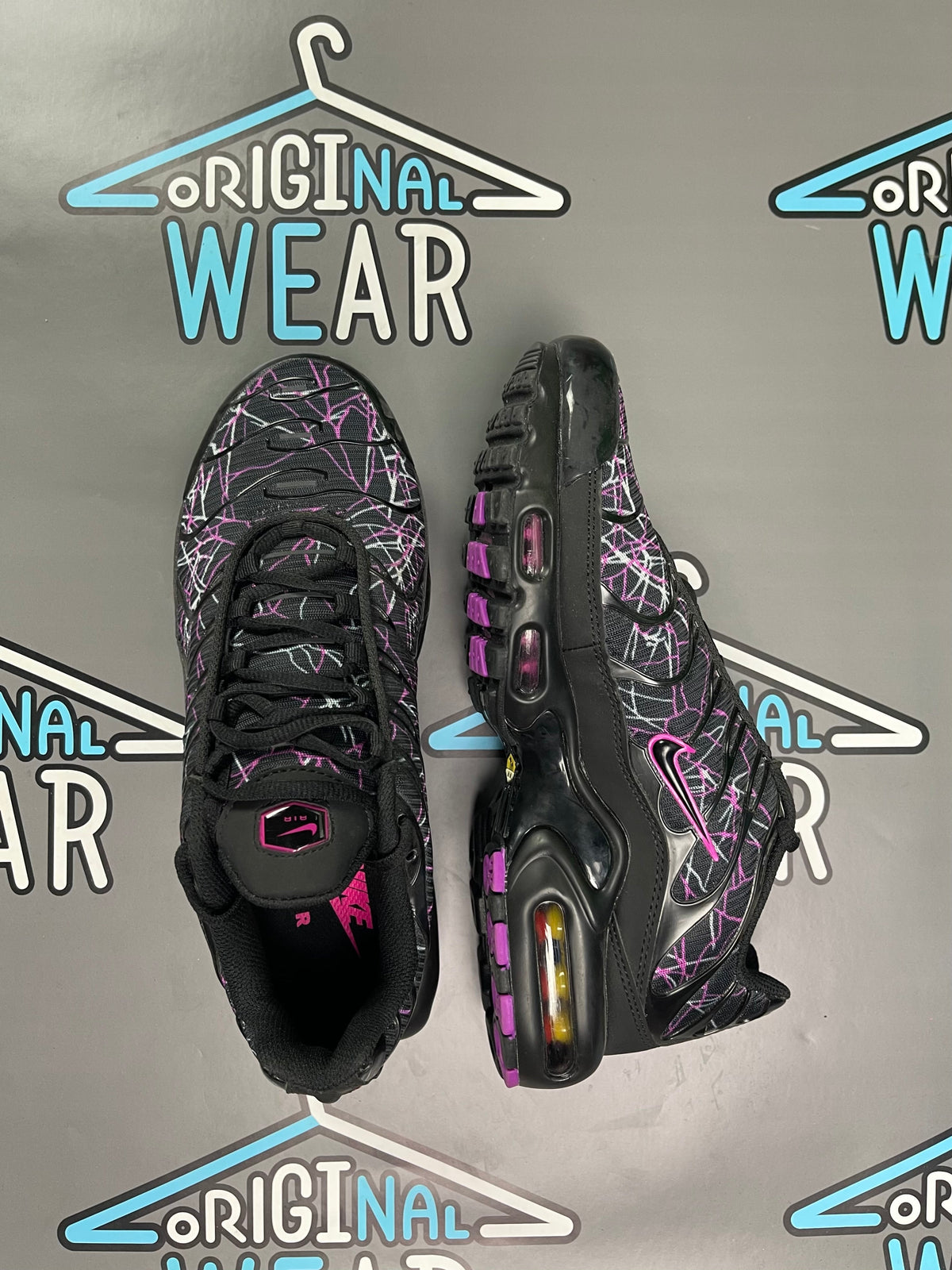 Nike AirMax TN “Shattered Glass” Патики &mdash; Слика 3 од 5
