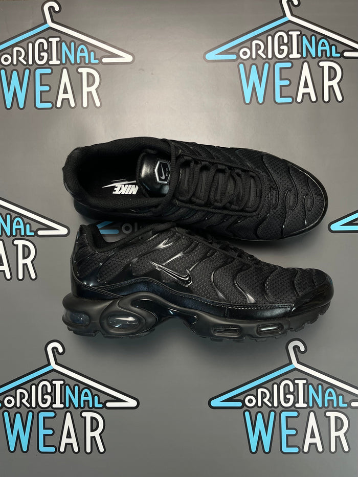 Nike Air Max TN “Triple Black” Патики