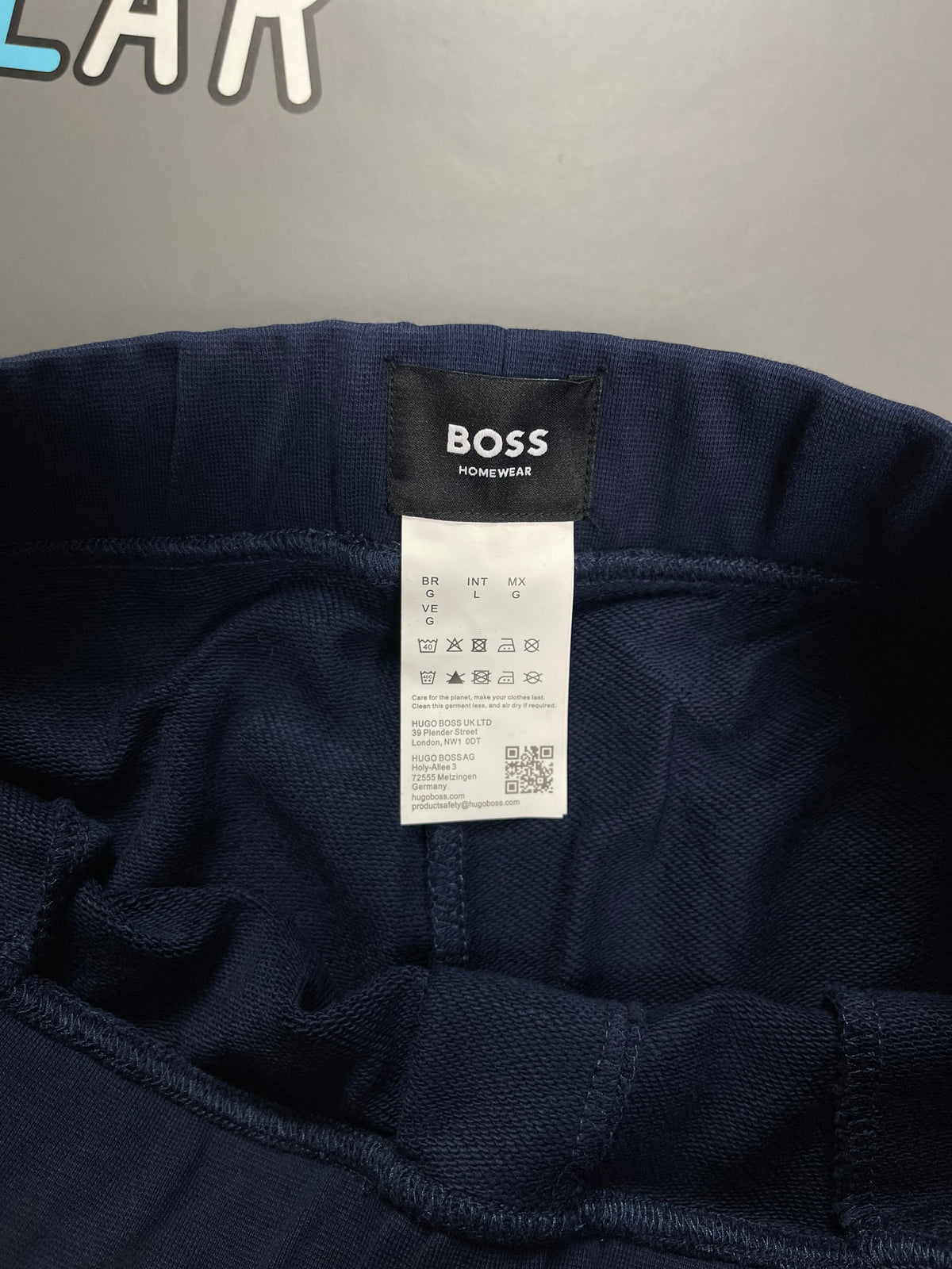Boss тренерка &mdash; Слика 3 од 3