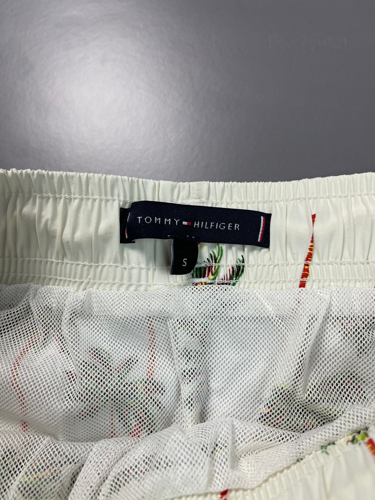 Tommy Hilfiger „Tropical“ шорц &mdash; Слика 3 од 4