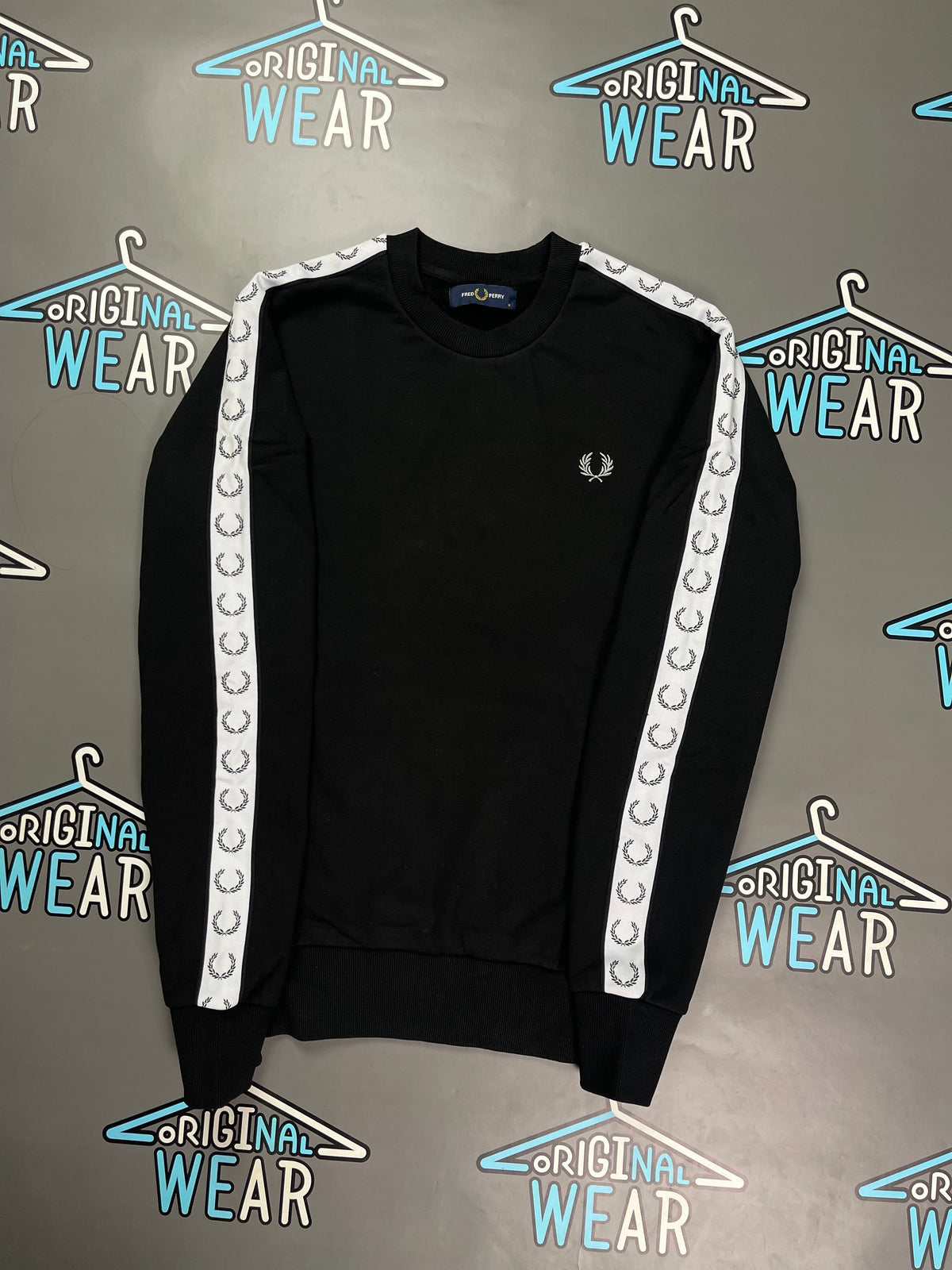Fred Perry дукс &mdash; Слика 2 од 3