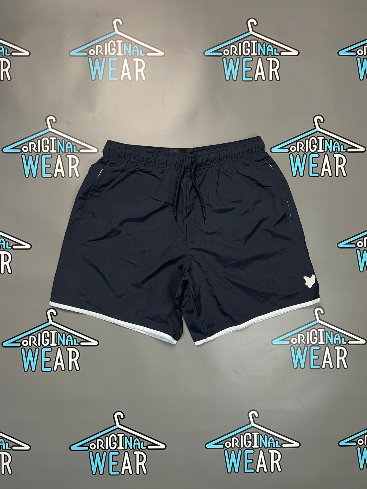Lyle & Scott White Logo Шорц &mdash; Слика 1 од 6