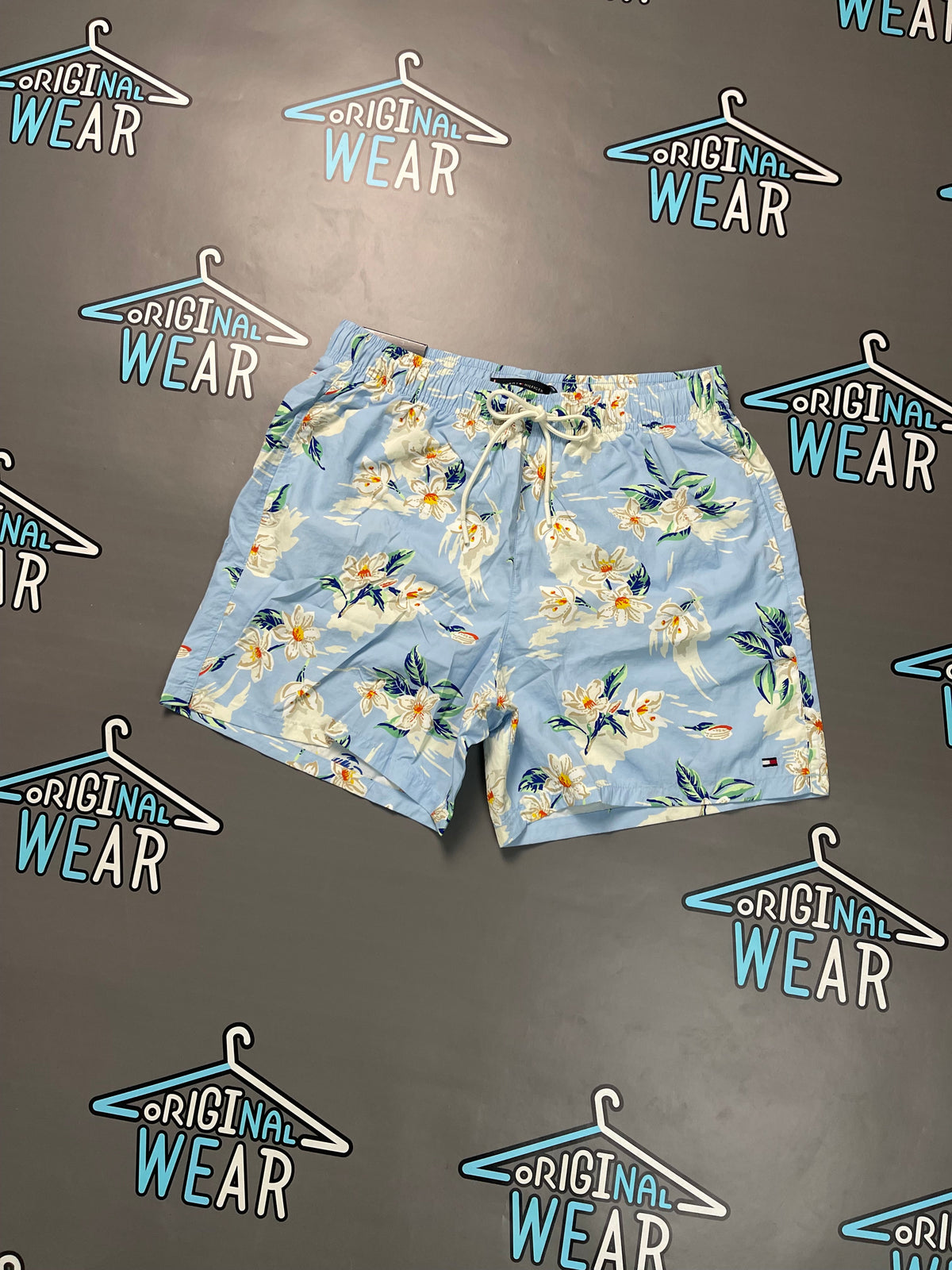 Tommy Hilfiger „Tropical“ шорц &mdash; Слика 2 од 5