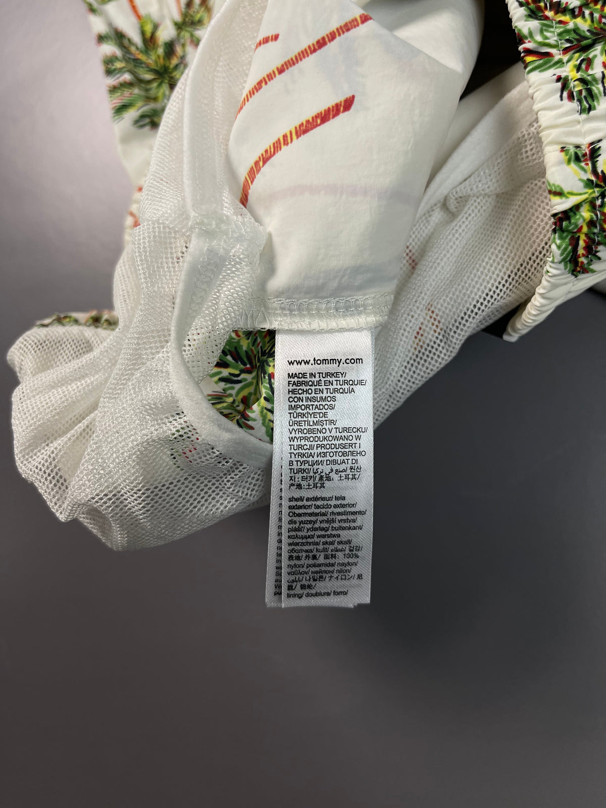 Tommy Hilfiger „Tropical“ шорц &mdash; Слика 4 од 4