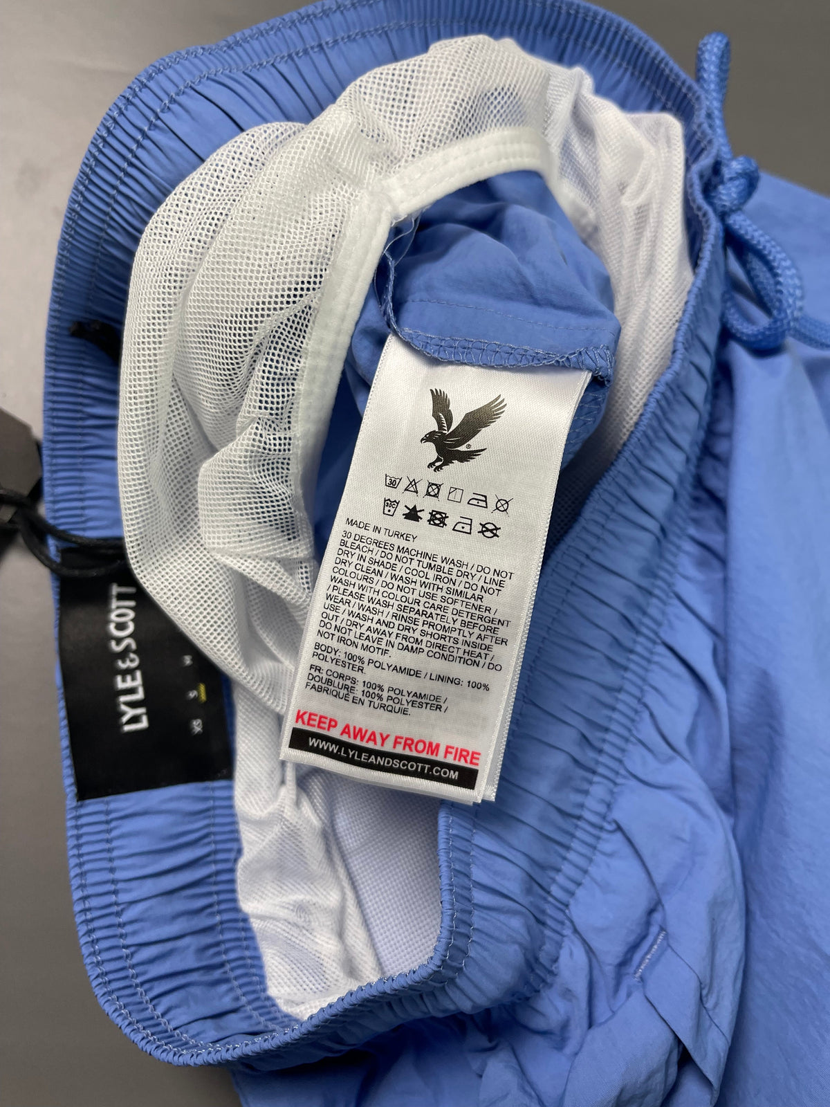 Lyle & Scott Шорц &mdash; Слика 3 од 3