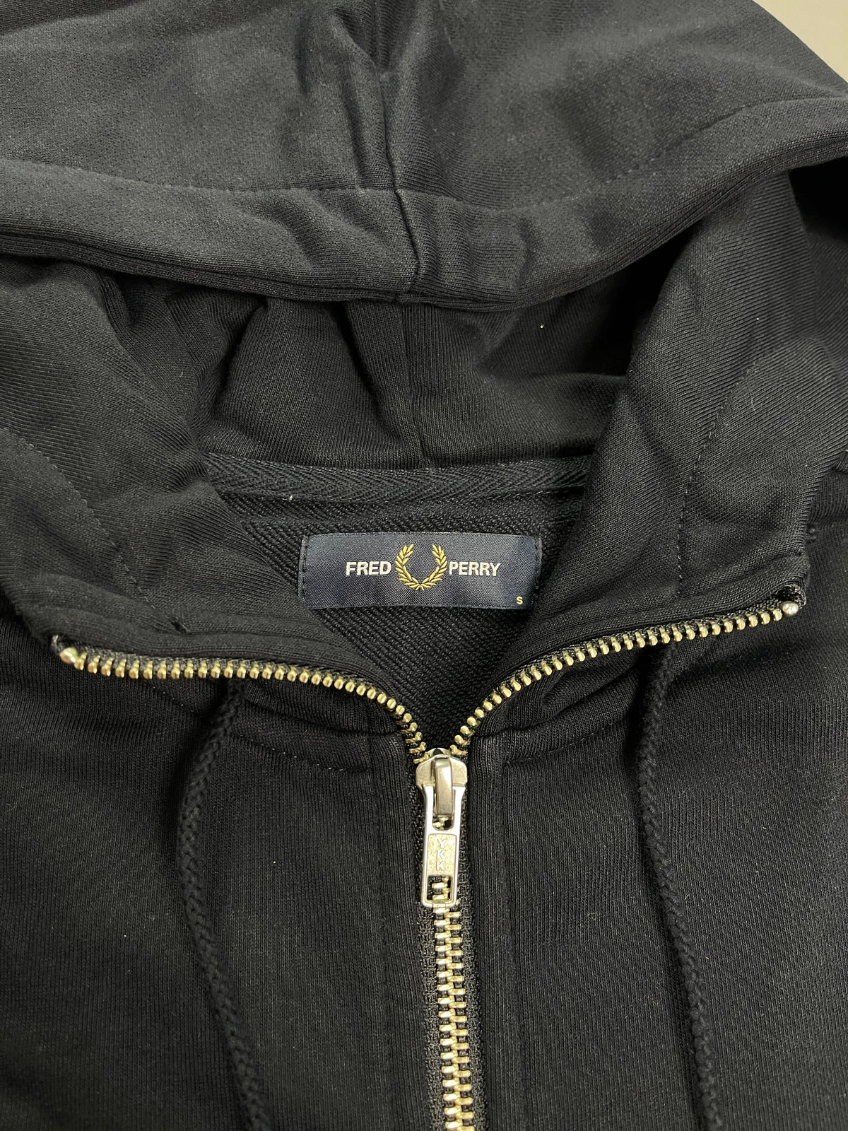 Fred Perry дукс &mdash; Слика 3 од 4