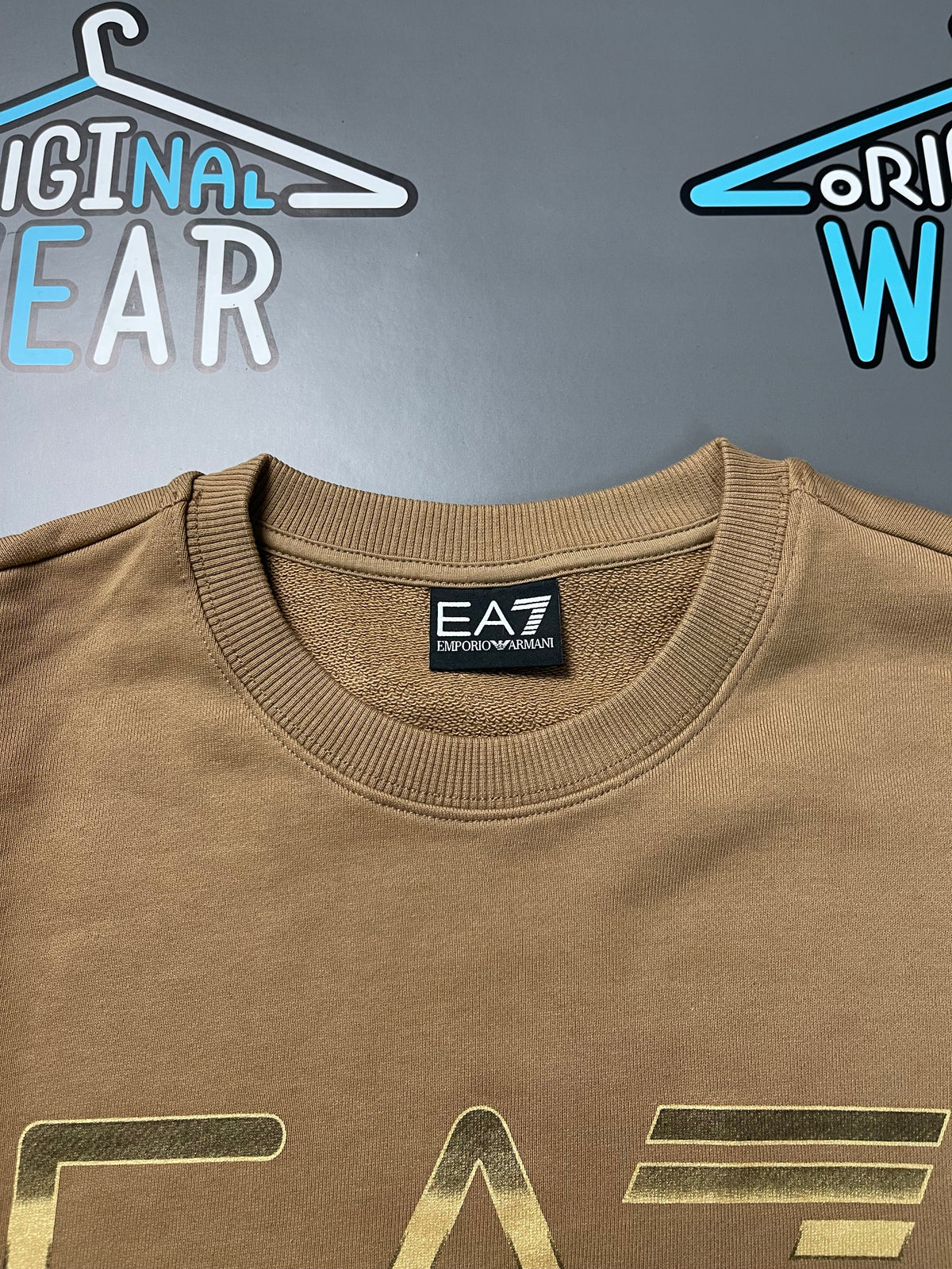 EA7 Дукс &mdash; Слика 3 од 4