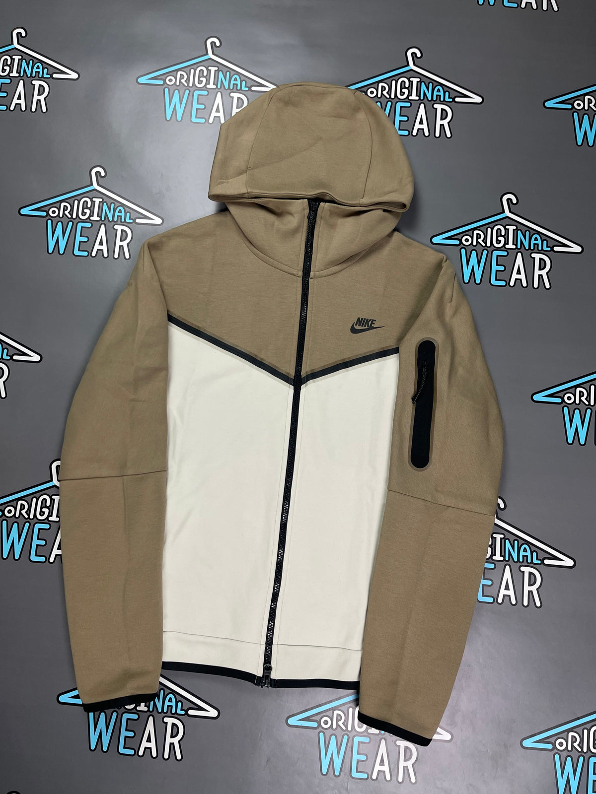 Nike Tech Fleece дукс &mdash; Слика 2 од 4